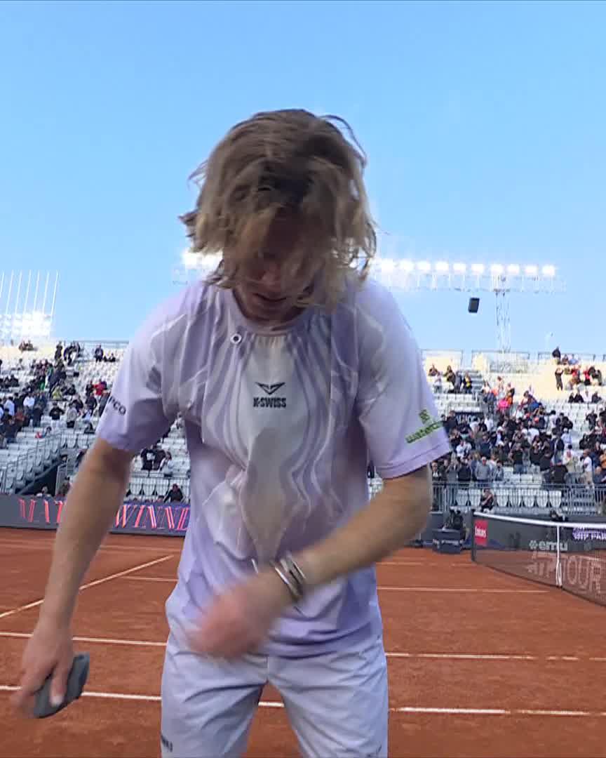 A match of two halves 🎢 Andrey Rublev prevails 3-6 7-6(5) 6-2 over Basilashvili to reach his first clay-court ATP Masters 1000 QF since 2024! #IBI26