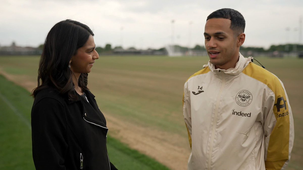 "Every morning he wants to know how you are" Fabio Carvalho on the support given to him by Keith Andrews when he was recovering from his ACL injury 🤝