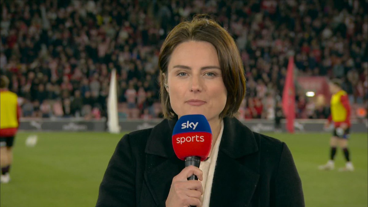 "Ayling says that the words Harwood-Bellis used towards him were of a discriminatory nature... Andy Madley will be reporting the incident" Jonathan Oakes reports what happened between the players in the first half, prompting the managers to clash on the touchline.