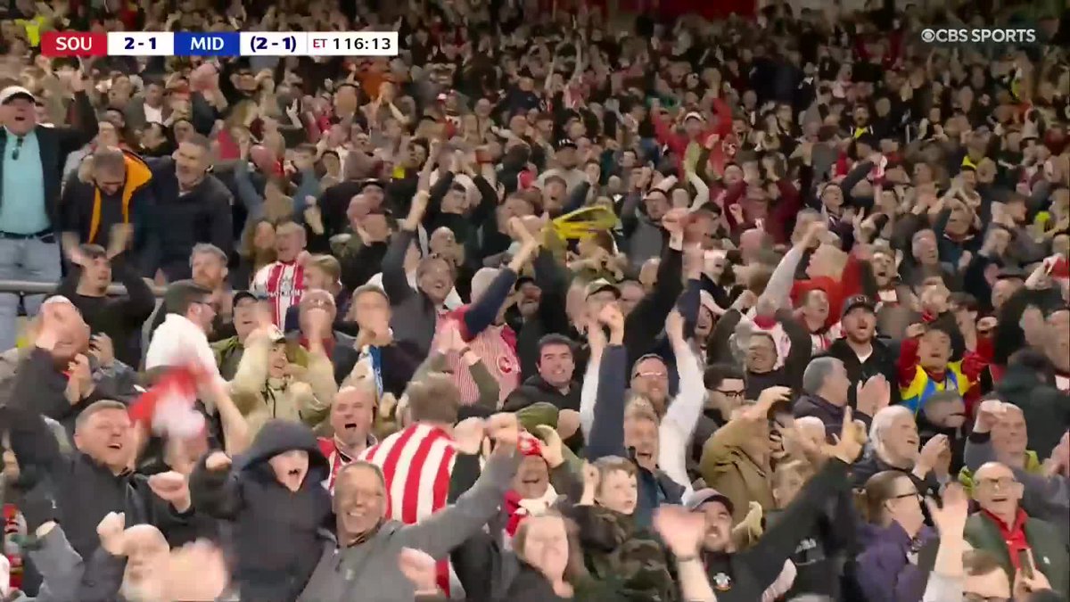 SHEA CHARLES SENDS SOUTHAMPTON TO WEMBLEY 😱 His cross sneaks all the way through and into the net as St. Mary's erupts for an extra time winner