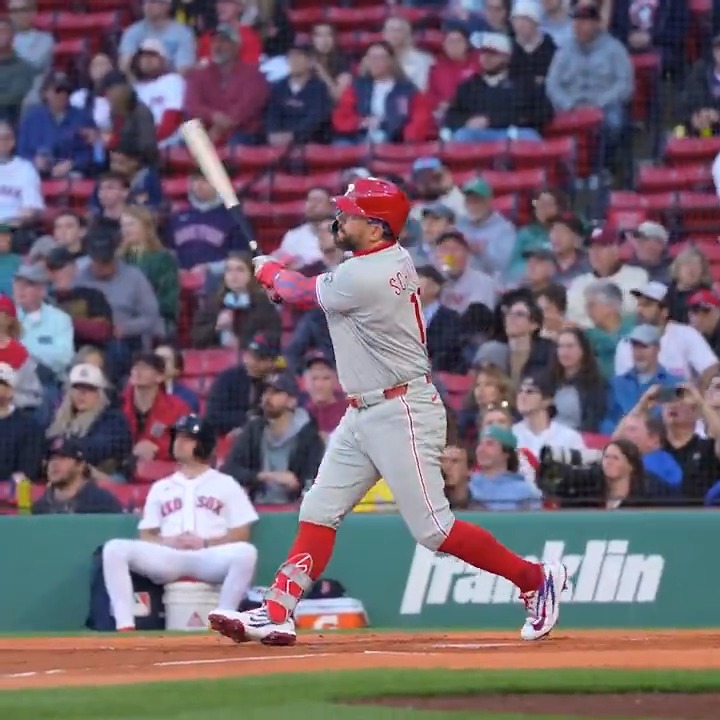 Kyle Schwarber: - leads the Majors with 17 homers - has gone yard 6 times in his last 5 games - is very, very good 🫡