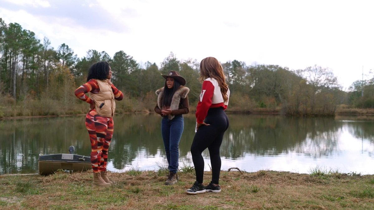 Whew… absolutely no words. This moment between Ashley and Yandy was tense. Somebody talk to us in the comments because we’re still processing. 😬 #LHHATL