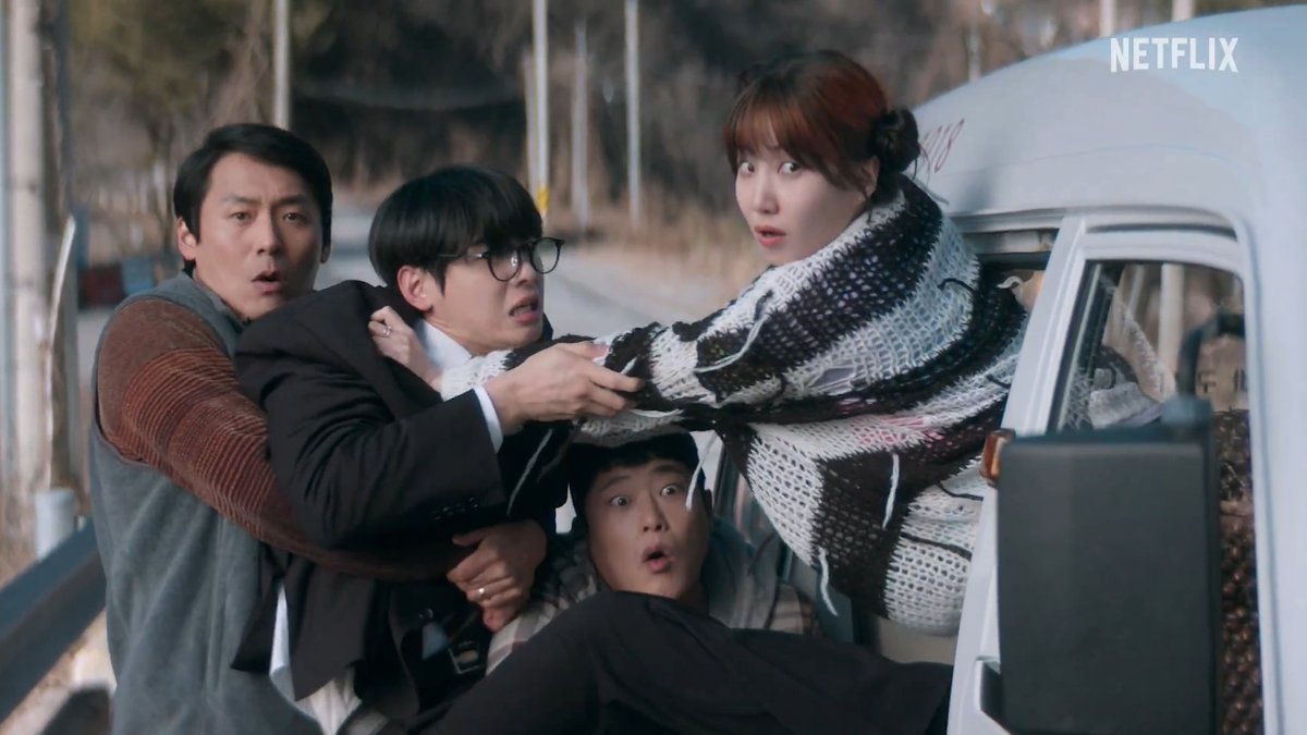 Now I wonder how much more chaos they’ll cause with those powers 🤔 The WONDERfools arrive on May 15, only on Netflix. #TheWONDERFools #ParkEunbin #ChaEunwoo #ChoiDaehoon #ImSeongjae
