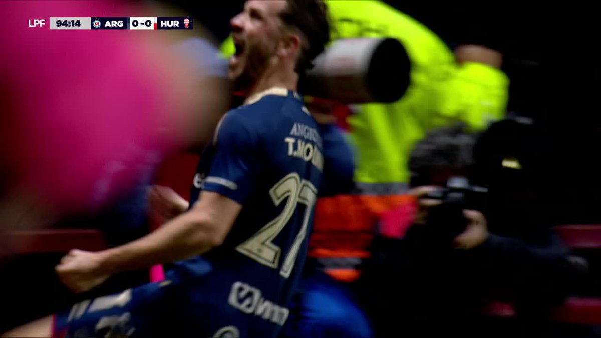 🔴⚪️ CAYÓ HURACAN: YA NO QUEDAN RASTROS DE BOCA JRS NI DE SU VERDUGO❗️ 🐞 El bicho de la paternal lo maniató, fue 1-0. ❌ El globo venía de ser robado por el Xeneize y tuvo que cambiar medio equipo. 📩 El desgaste en la Bombonera le pasó factura y cayó.