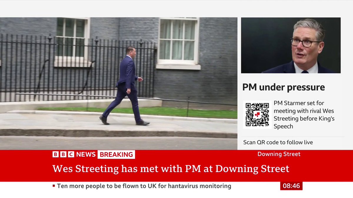 Health Secretary Wes Streeting, seen as a potential leadership rival to Keir Starmer, leaves Downing Street after meeting with the prime minister Follow live updates: