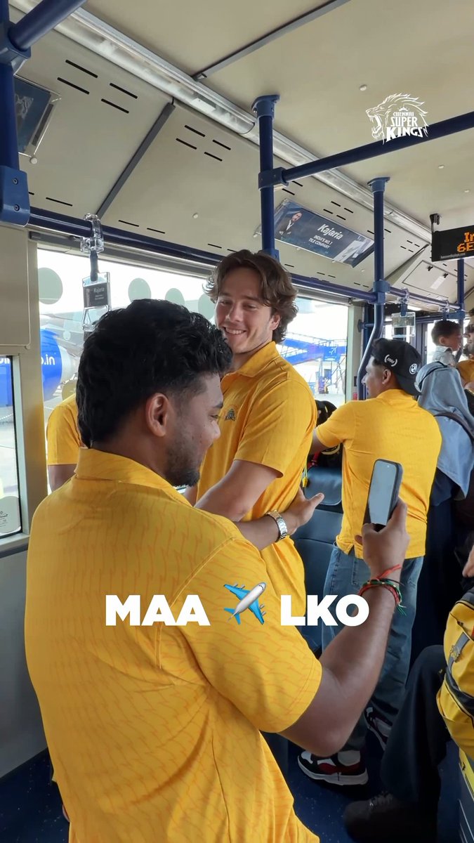 That one friend who clicks the best during every trip… and that friend is Kartik 📸✈️ #WhistlePodu #Yellove