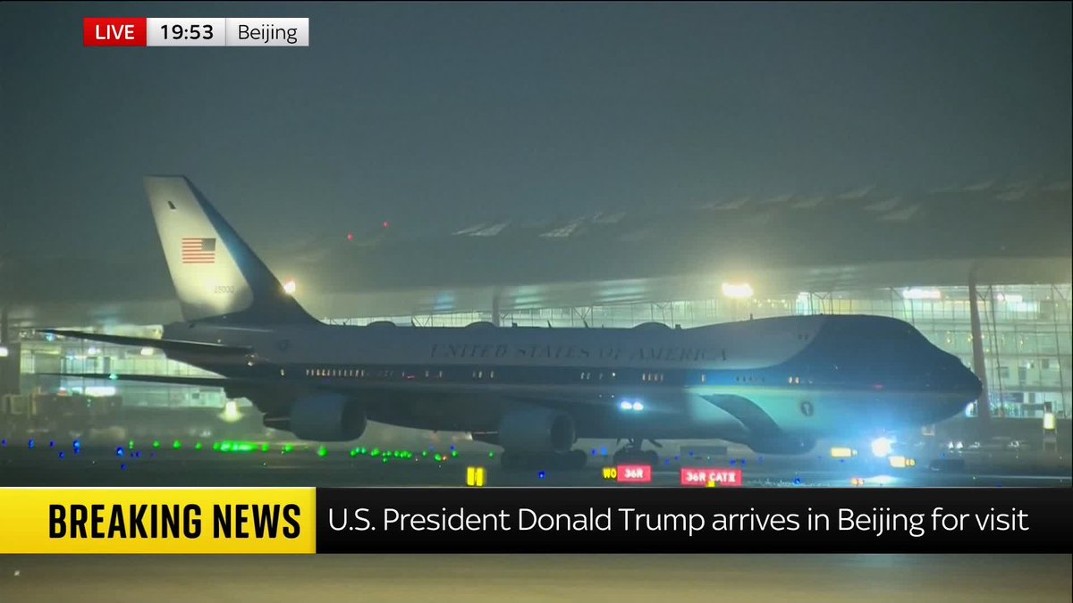BREAKING: U.S. President Donald Trump has arrived in China for his state visit. Sky's James Matthews reports from Beijing. Read the latest on our live blog ➡️ 📺 Sky 501, Virgin 602, Freeview 233 and YouTube