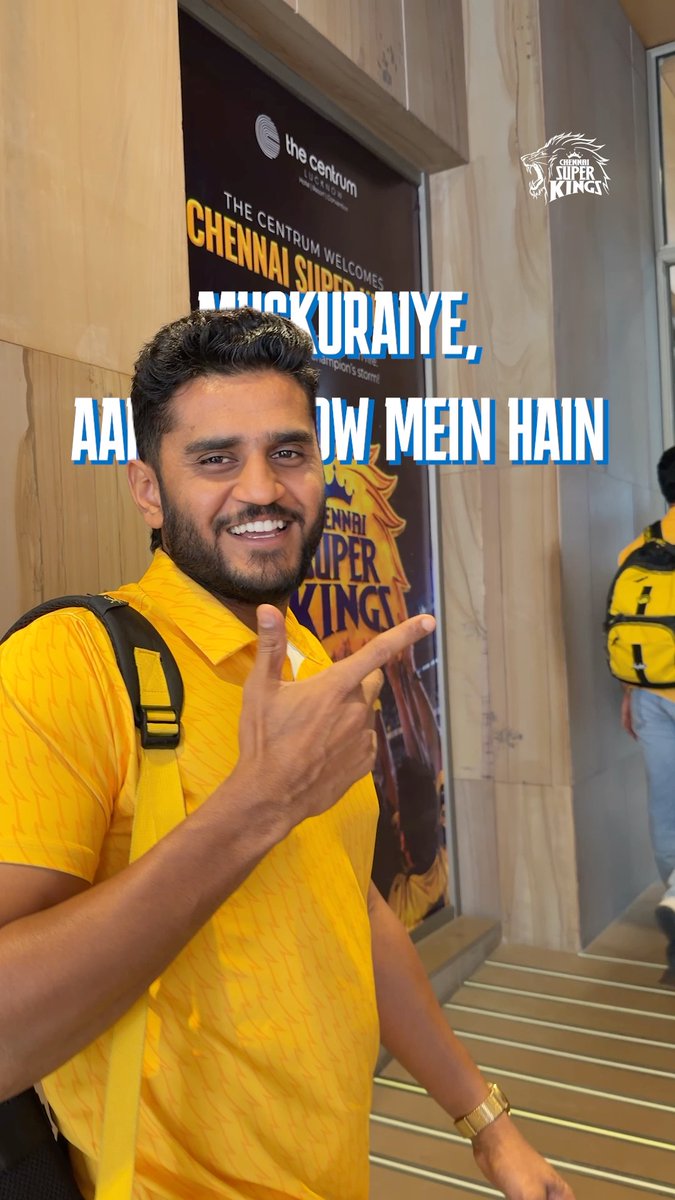 Landed in Lucknow with happy faces all around 😌💛 #WhistlePodu #Yellove