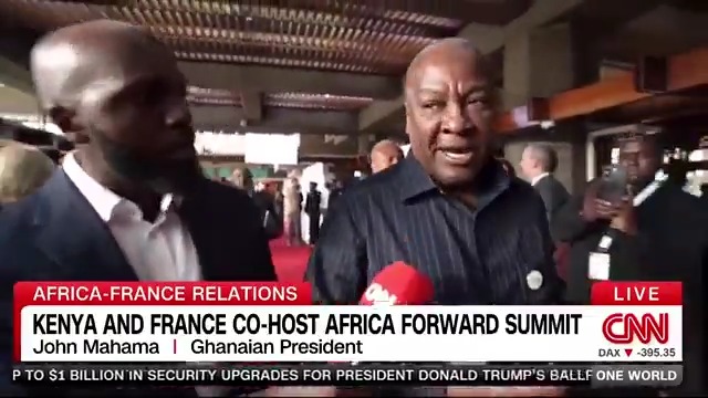 What did the African leaders in Nairobi think of the French summit? Was it useful? I asked Ghanaian President John Mahama as he walked out of a session. PS: Security tried to push me away (just doing their job) but he recognized me and agreed to walk and talk
