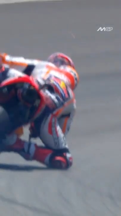 From legendary battles to actual scraps, the script gets crazy here 🙌 Here are some of the most iconic moments that the #CatalanGP have given us 👀 #MotoGP