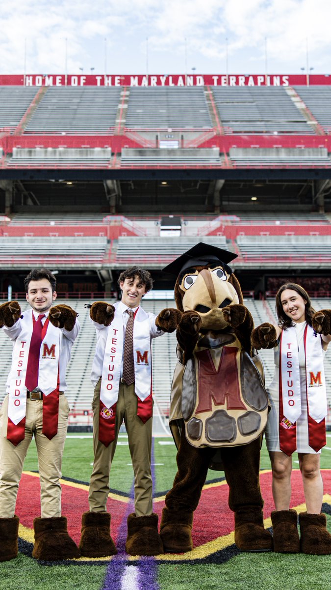Years spent embodying the Terrapin spirit….literally! Congratulations to all three graduating @testudo_umd seniors and thanks for all memories 🐢💛