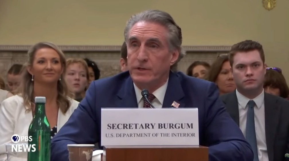 Burgum: When the sun goes down, solar panels produce zero electricity. The whole machine doesn't work. Rep. Huffman: I request to enter into the record this amazing new technology that apparently the Secretary is unaware of. It's a battery.