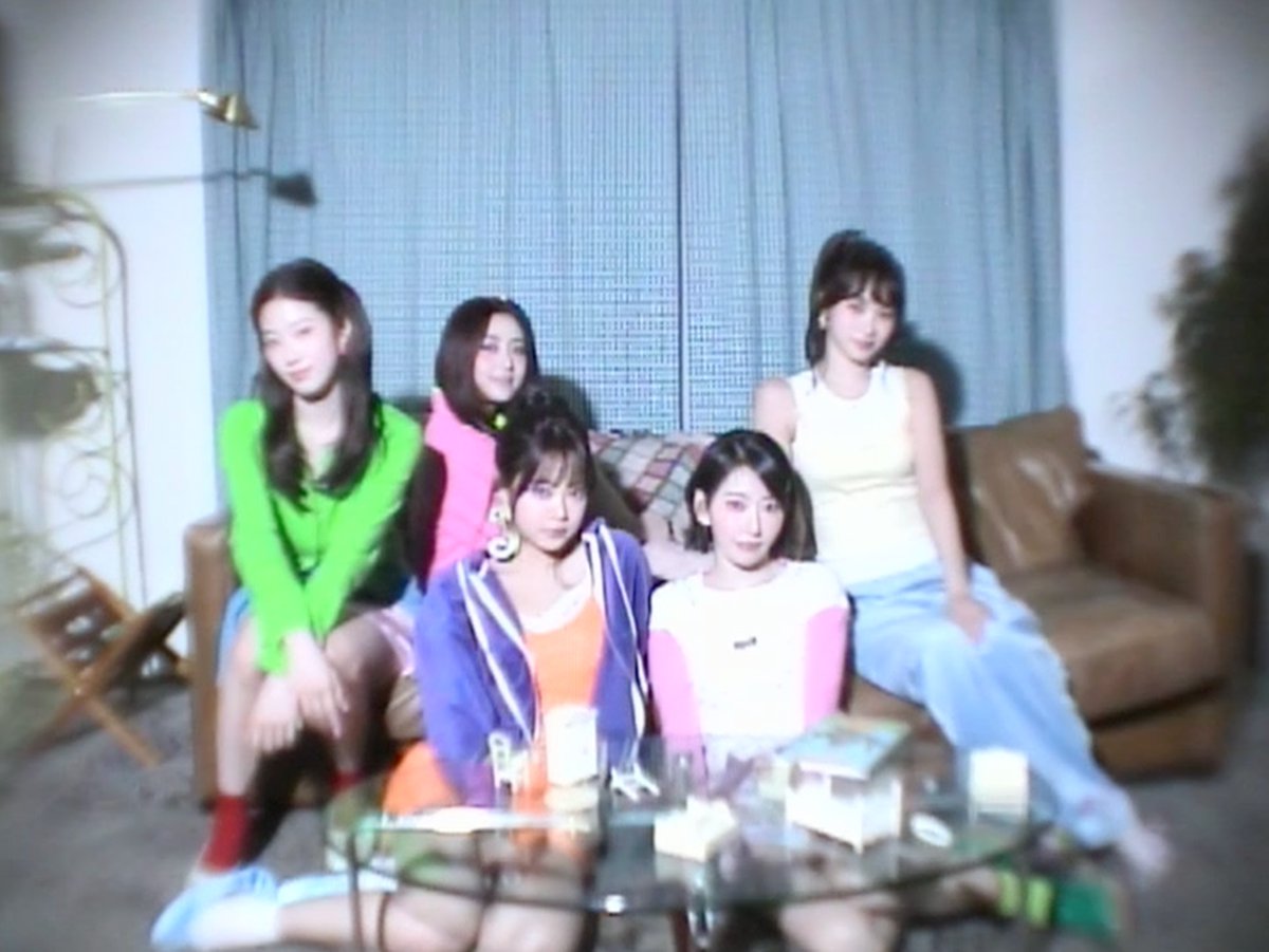 LE SSERAIM drops 'PEONY ROOM' concept video for 'PUREFLOW' pt.1.
