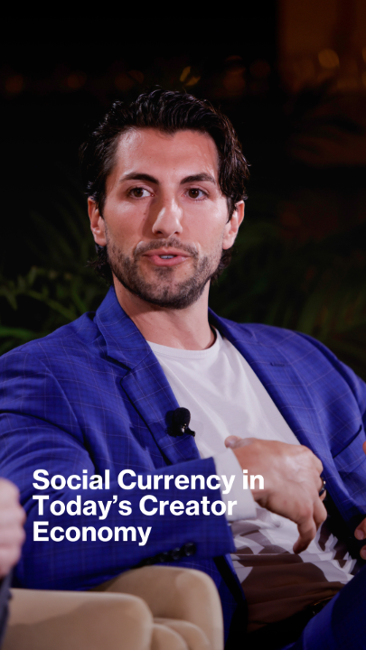 ICYMI: Co-Founder of Rewired Talent Jason Tartick spoke at #BloombergHouse Miami about trading on social media currency in today's creator economy, "Change is the only constant, but the change that is going nowhere is the value of social currency." Watch the full session here ⏯️
