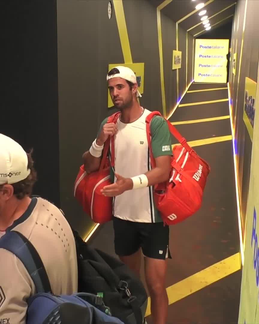 Ruud and Khachanov are back on court after a rain delay 🙌 #IBI26