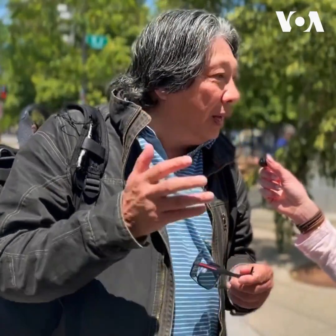 “一个专制的政体不管用什么样的扩张的理由,也不应该去摧毁一个民主的政体,摧毁那个土地上人民的生活“,中国数字时代创办人萧强告诉美国之音。他希望正在进行的“特习会”能聚焦人权和台湾议题。 更多: