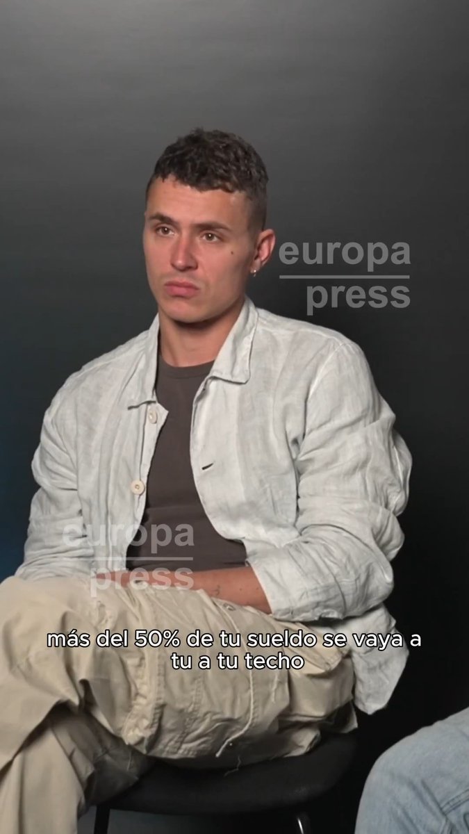 El actor Arón Piper dice que "lo más cruel" de la crisis de la vivienda es que "vives única y exclusivamente para trabajar": "Más del 50% de tu sueldo se va a tu techo"