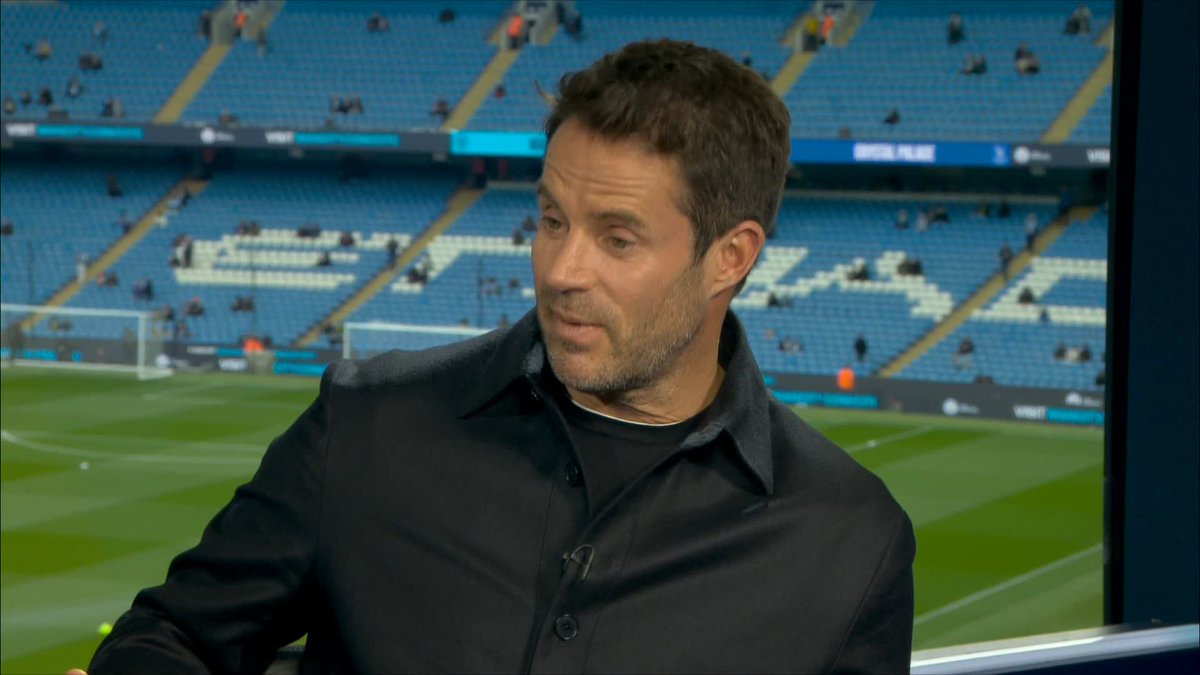 🗣️ "I just feel this is Arsenal's year." Jamie Redknapp gives his thoughts on the Premier League title race 🏆
