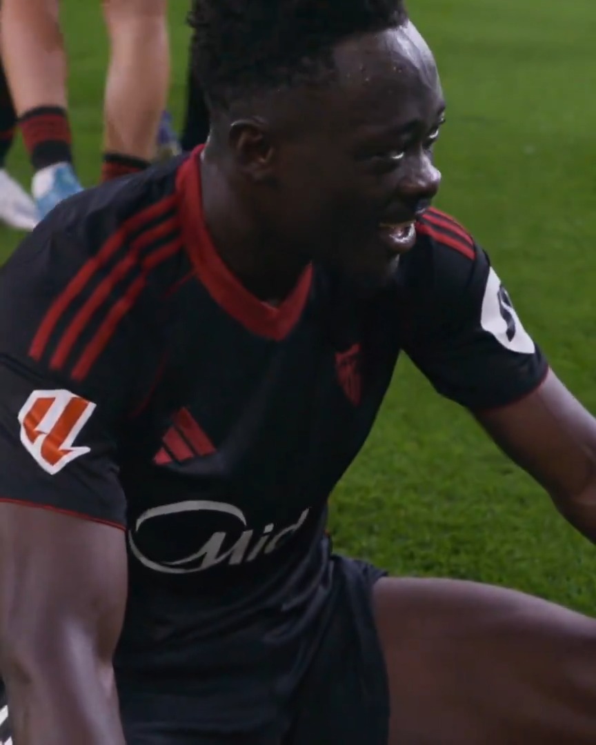 Un gol que puede valer SU PESO EN ORO. ❤ ¡El Sevilla Fútbol Club culmina la remontada de forma momentánea en el VillarrealSevilla gracias al tanto de Akor Adams! LALIGAHighlights | DesenlaceLALIGA