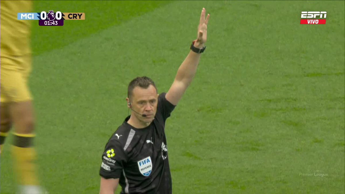 RESPIRA EL CITY... Crystal Palace golpeó rápido, pero un offside invalidó el gol. ¡Un partido que sigue bien de cerca el Arsenal! 📺 Mirá la Premier League por #DisneyPlus Plan Premium
