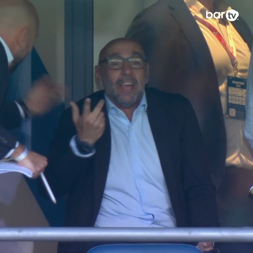 😳💙 La FELICIDAD de MONCHI tras la victoria del Espanyol ante el Athletic. 📌 El exdirector deportivo del Sevilla Fútbol Club, y actual del club catalán, ya vive los partidos como un perico más. 📺 BAR TV