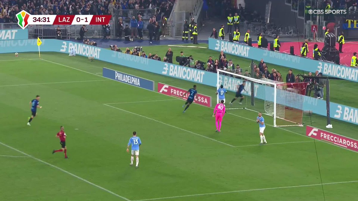 EL TORO DOUBLES INTER’S ADVANTAGE 💥 Lautaro Martínez arrives at the back post to finish off a brilliant move after Inter punish Lazio’s mistake ⚫️🔵 Stream Lazio vs Inter in the Coppa Italia final, only on Paramount+ 📺