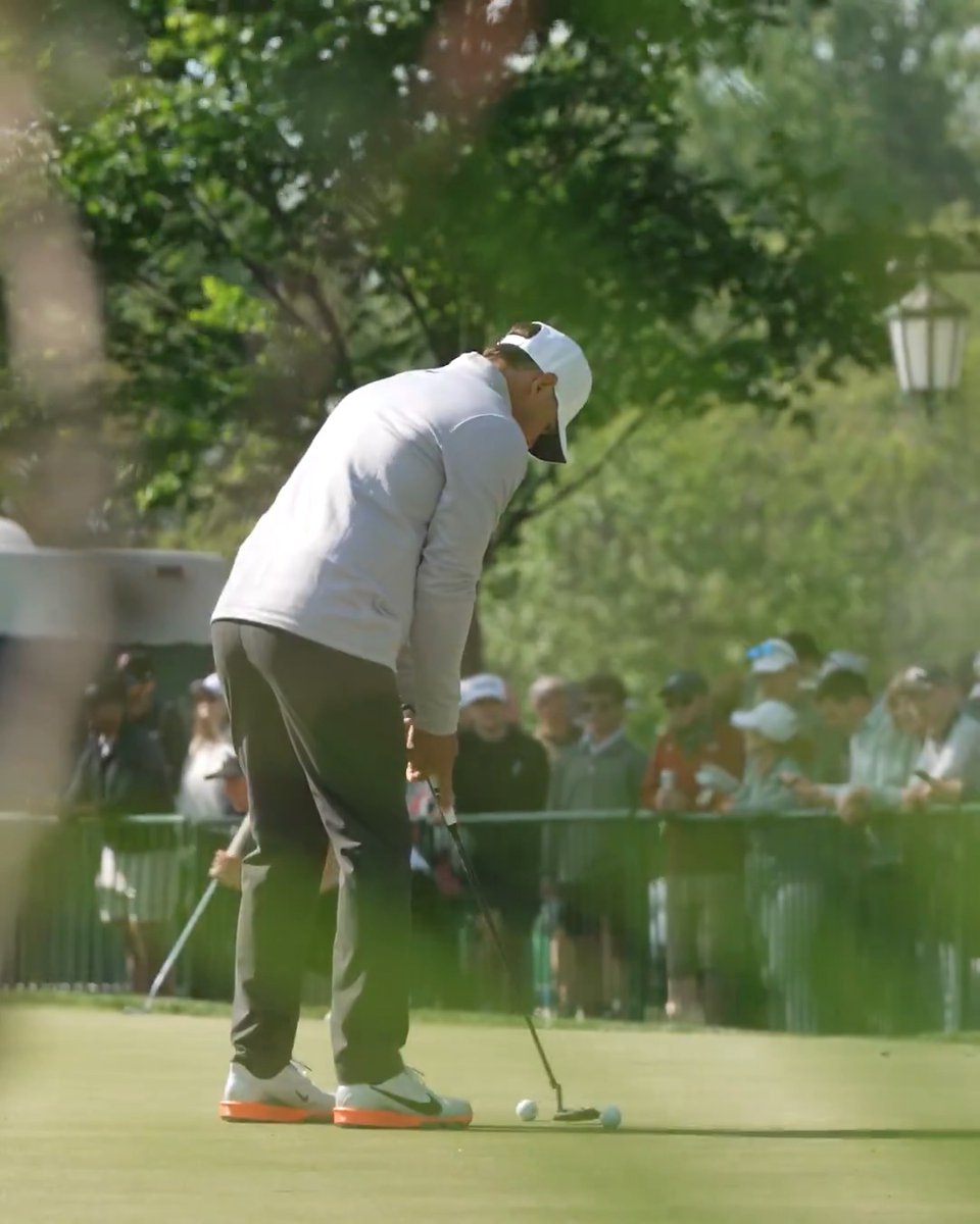 Brooks Koepka is in search of a new putter. After spending extended time on the practice green, it seems he may have found one. Jonathan Wall has all the details. 👇