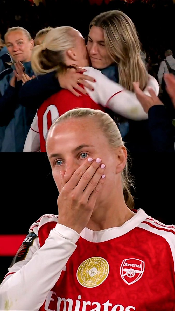 There wasn’t a dry eye at the Emirates as Arsenal said goodbye to a club legend, Beth Mead 🥹 ‘I lost my mum while I was here and I wouldn’t have got through that without you all.’ Once a Gunner, always a Gunner ❤️ #StanSportAU #BarclaysWSL