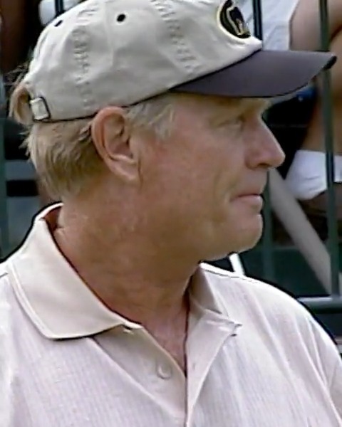 When Jack Nicklaus got the better of Tiger Woods during the first tee introduction at the 2000 PGA Championship. 😂
