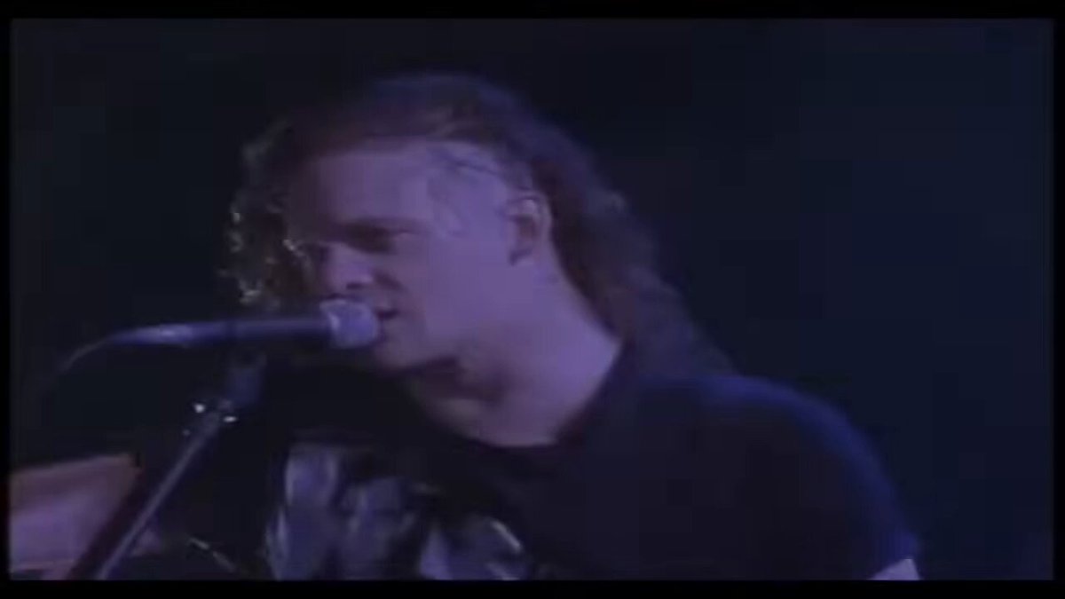 August 29th, 1989. Seattle Center Coliseum. James, Kirk and Jason played the intro "To Live Is to Die" and every person in that building felt Cliff Burton in the room.