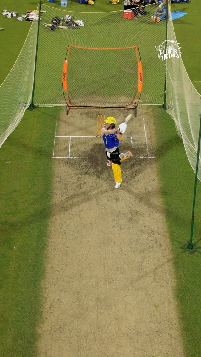 On 🔝 of the grind 🦁 #WhistlePodu #Yellove