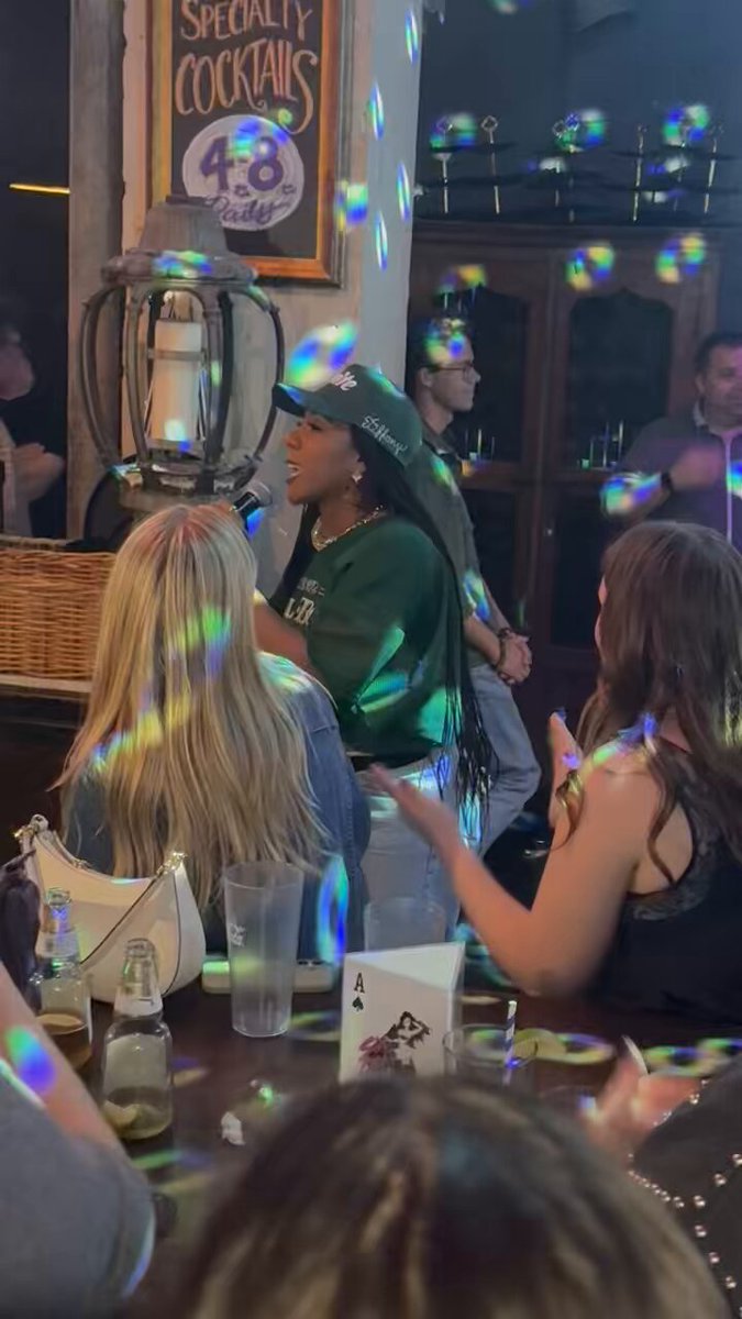 Tiffany spilling the tea at her watch party- the other players were apparently all working together on ONE puzzle to beat Tiff, but they couldn’t spell correctly! #survivor #survivor50