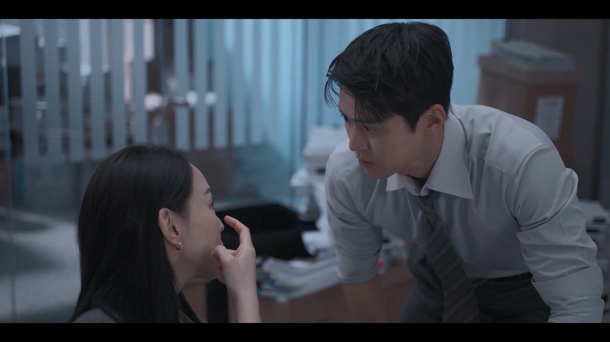 노대리 핏줄 안 보고 침 삼키는 소리 다 들린다 #은밀한감사 #신혜선 #공명