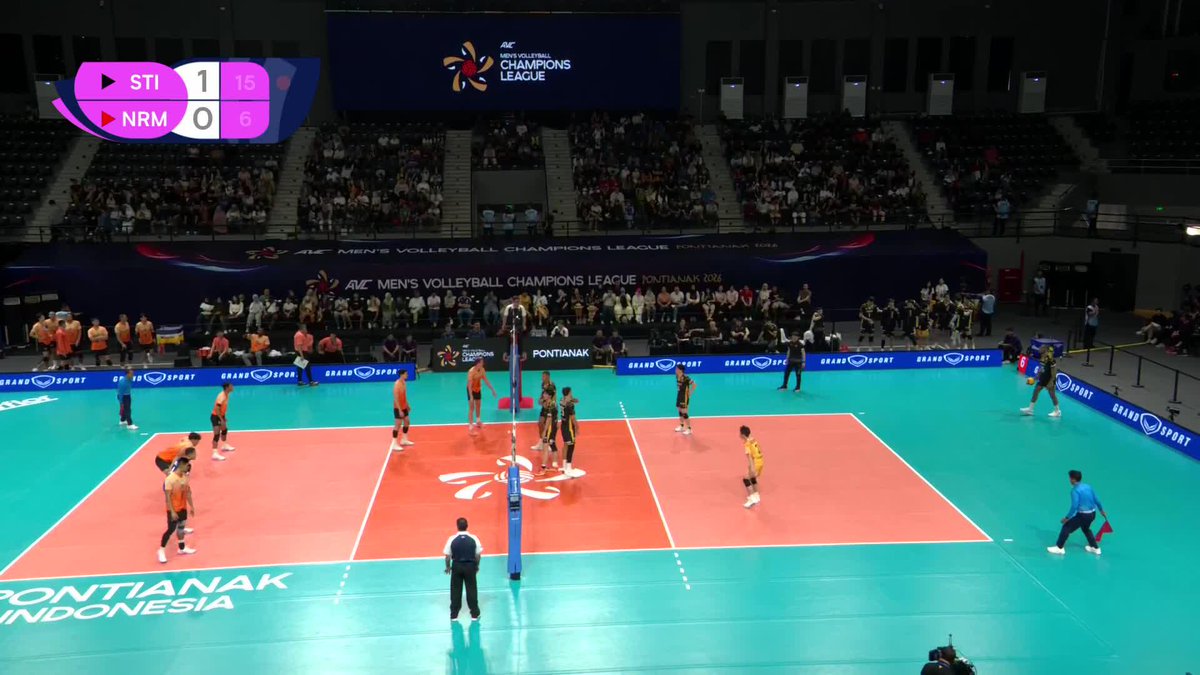#AVCChampionsLeague 🏆: THAT WAS BRUTAL 🥶 After JTEKT Stings 🐝 threw an ace party in Set 1, Stephen Boyer 🇫🇷 now adds to the team’s block party too 🙌🏻. 📺 LIVE NOW on VBTV: 🏐 #Volleyball