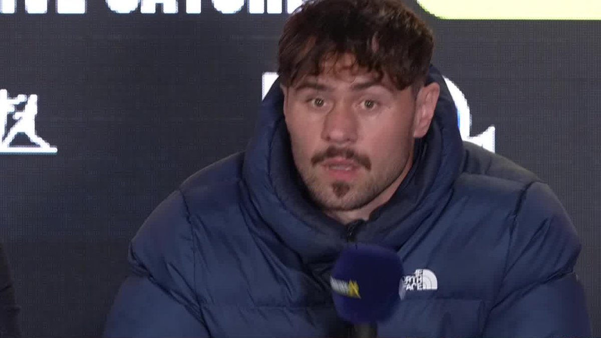 Dave: "Filip Hrgović you are my everything!" Filip: "Thanks my love... I love you too!" 🤣 A very interesting press conference, this. 🤣😄 #AllenHrgovic | May 16 | Live on DAZN ◾️
