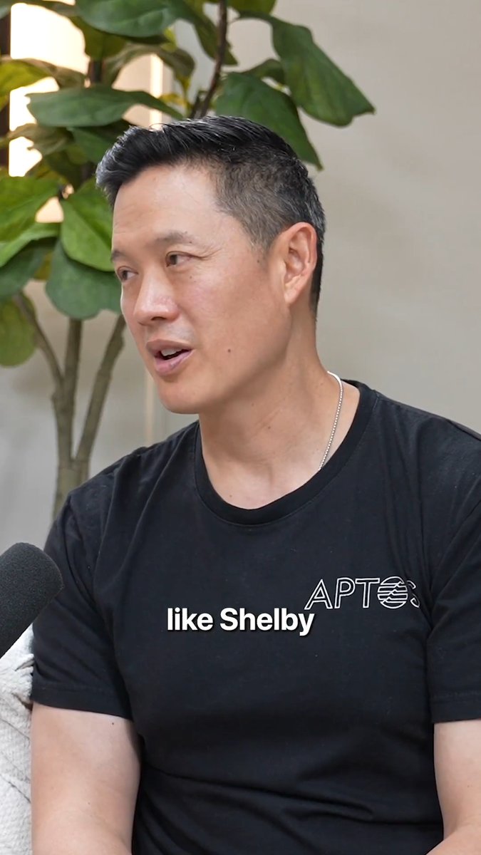 Blockchain is too expensive for general compute and storage. That's not a knock, it's economics. The AI economy needs something purpose-built. That's Shelby. Aptos Labs' avery.apt 🇺🇸 with Aptos Foundation's Alix on the application layer of the Aptos stack.