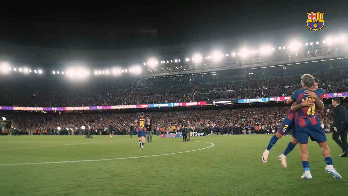 Describe this moment in one word 👇