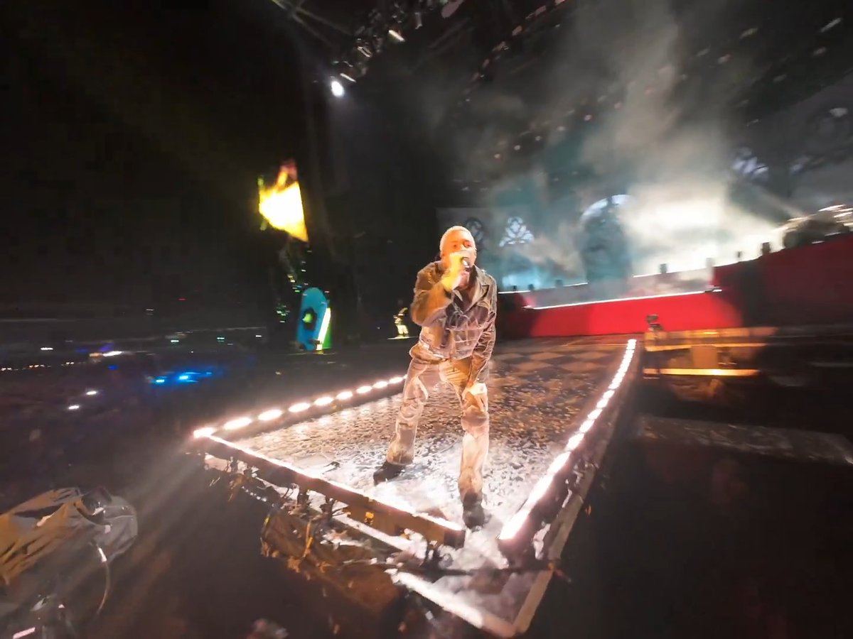 The House of Wolves opened its doors in Daytona... and @BMTHOfficial unleashed the chaos.