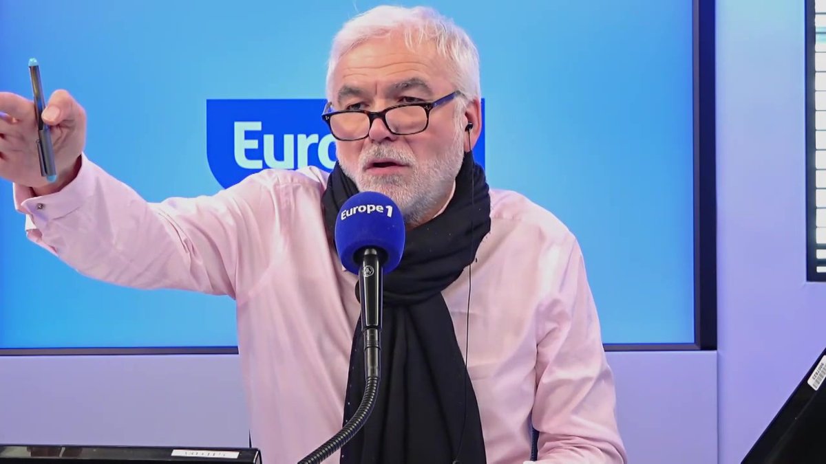 🍝 "Quand je vais entre amis au restaurant, je ne prends jamais des pâtes parce qu'on sait qu'il y aura 3 pâtes dans l'assiette et à chaque fois on a faim à la fin du repas !" 🎙️ Olivier Guenec, #PascalPraudEtVous sur #Europe1