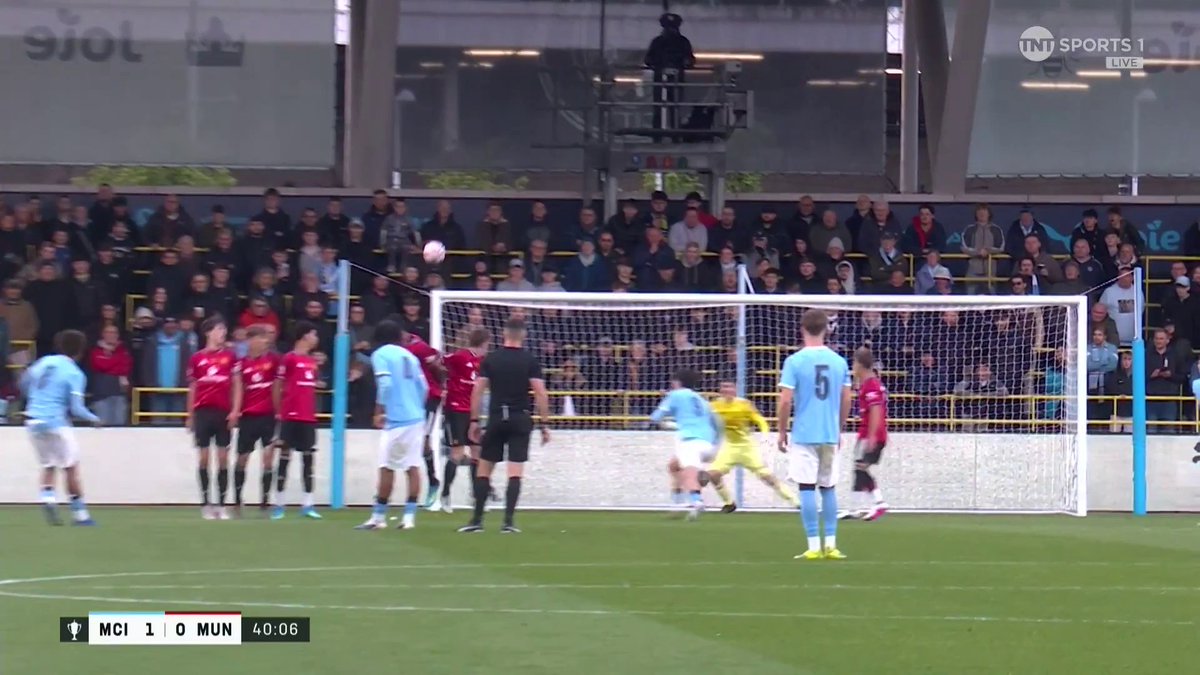 Floyd Samba with an incredible free-kick to open the scoring for Man City in the FA Youth Cup final 🤯 📺 TNT Sports and HBO Max