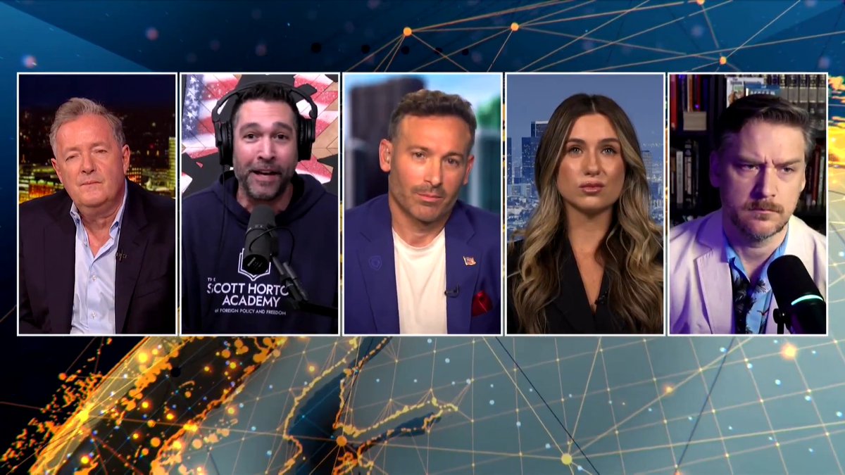 "My grandfather was a Jew who escaped Nazi Germany - and he loved Holocaust jokes!" Dave Smith says comedy can be a coping mechanism for many who have experienced trauma. Watch the full debate 👇 📺 Piers Morgan | @comicdavesmith | Adam 🆘 Sosnick