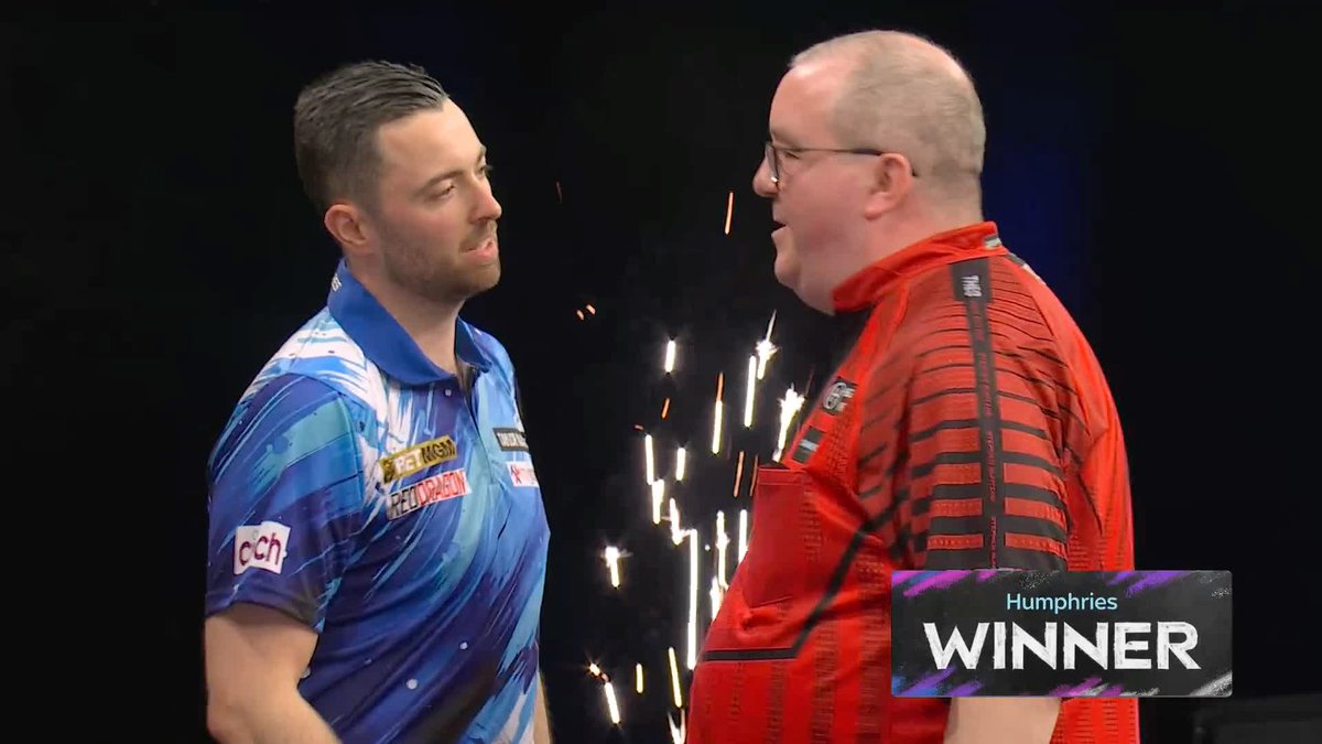 HUMPHRIES WHITEWASHES BUNTING! 😮‍💨 What a performance from the defending champion! 🔥 Luke Humphries averages over 107 to thrash Stephen Bunting 6-0, which means Bunting is now ELIMINATED! 📲 #PLDarts