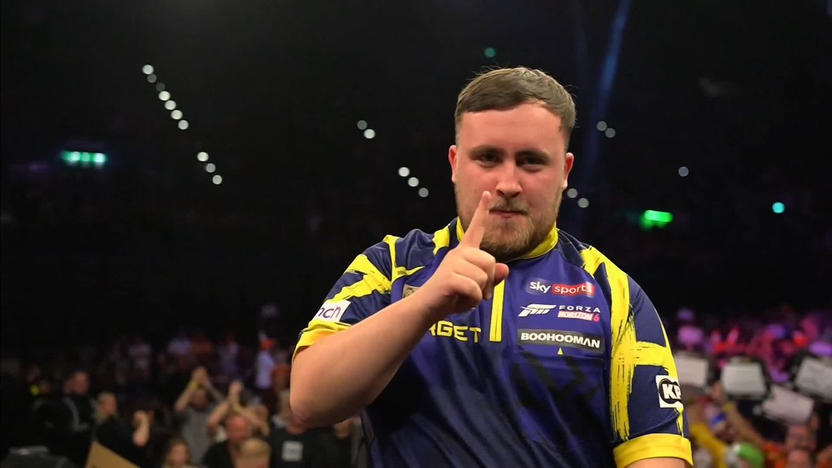 Luke Littler seals No. 1 in the league! ๐