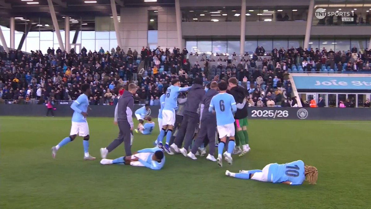 MAN CITY DEFEAT MAN UTD TO WIN THE FA YOUTH CUP! 🏆 Pep Guardiola watches on inside the stadium 👏 📺 TNT Sports and HBO Max