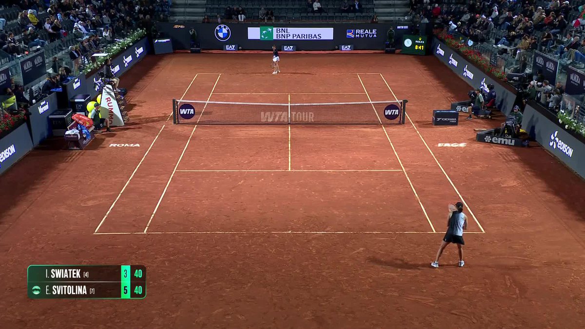 First set ➡️ Svitolina Elina Monfils seals the first set 6-4 against Swiatek in the Rome semifinal! #IBI26