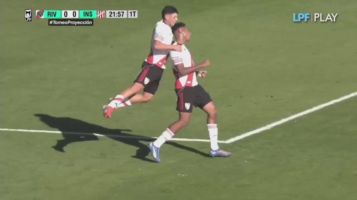 GOLAZO de Jonathan Spiff, el delantero de raíces nigerianas de la Reserva de River, hoy vs. Instituto. 🇳🇬🇦🇷🔥