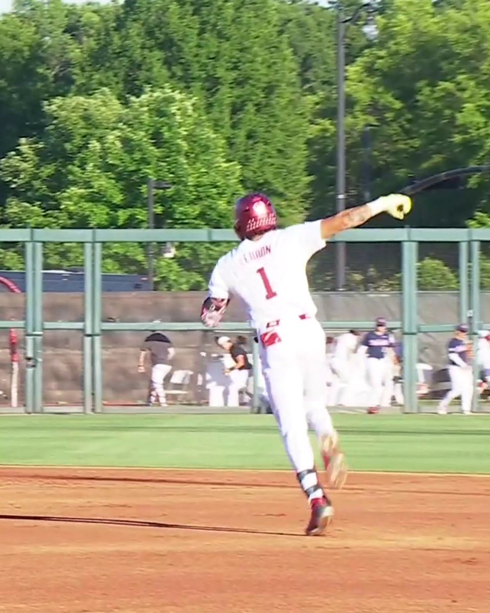 Justin Lebron goes YARD 💥 Alabama Baseball