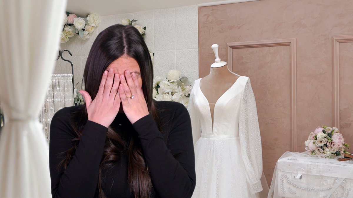 Sammi was supposed to Find That Dress, not make gender announcements. 🫢💙 How fast did y’all catch that? 😭 #JSFamilyVacation