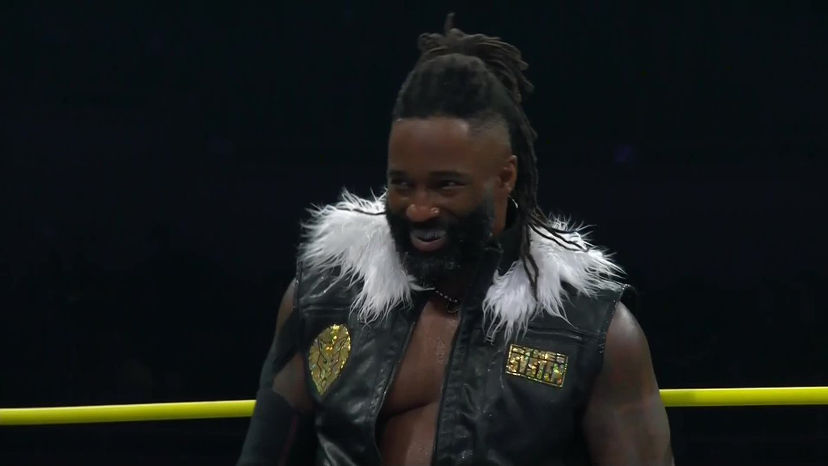 The X-Division Championship is on the line RIGHT NOW as LEON SLATER and PRYME Alexander collide in a 2 Out of 3 Falls main event LIVE on #TNAiMPACT!