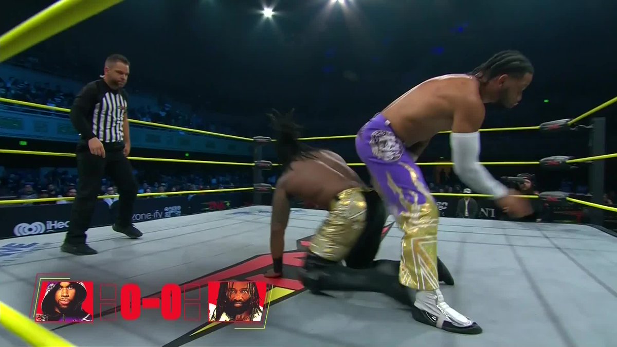 .LEON SLATER gets the lead early! #TNAiMPACT